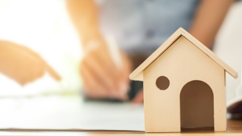 Wiecha zawieszona! Nowy blok w Złocieńcu osiągnął wysokość docelową