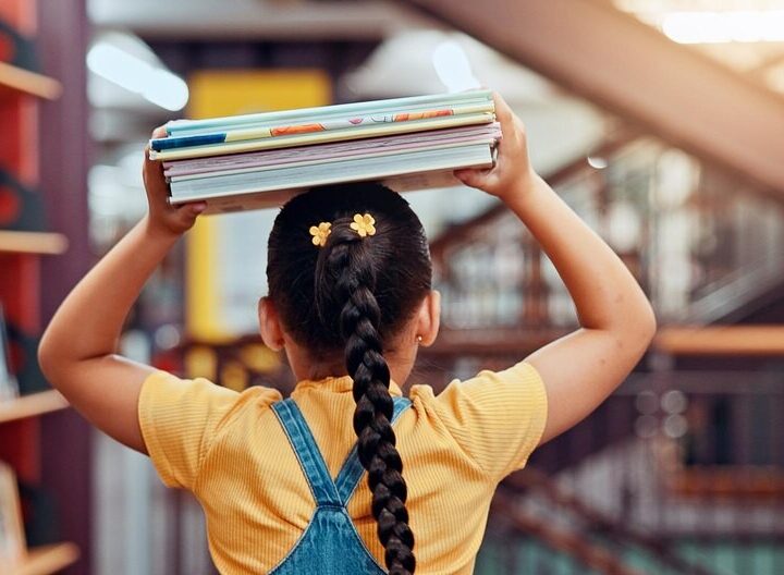 Poezja na szóstkę” – Młodzież odkrywa sztukę w LO „Andersa”