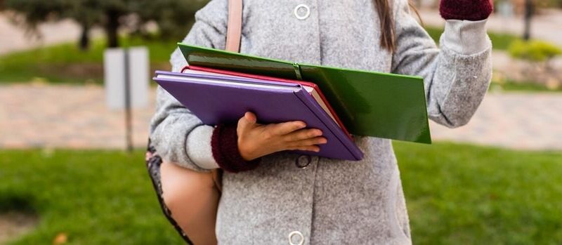 Kaliska uczennica zdobywa II miejsce w Konkursie Głośnego Czytania Prozy Anglojęzycznej