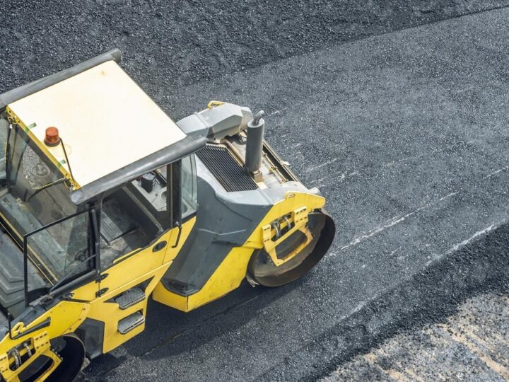 Nowoczesne naprawy dróg w Złocieńcu: koniec z dziurami!