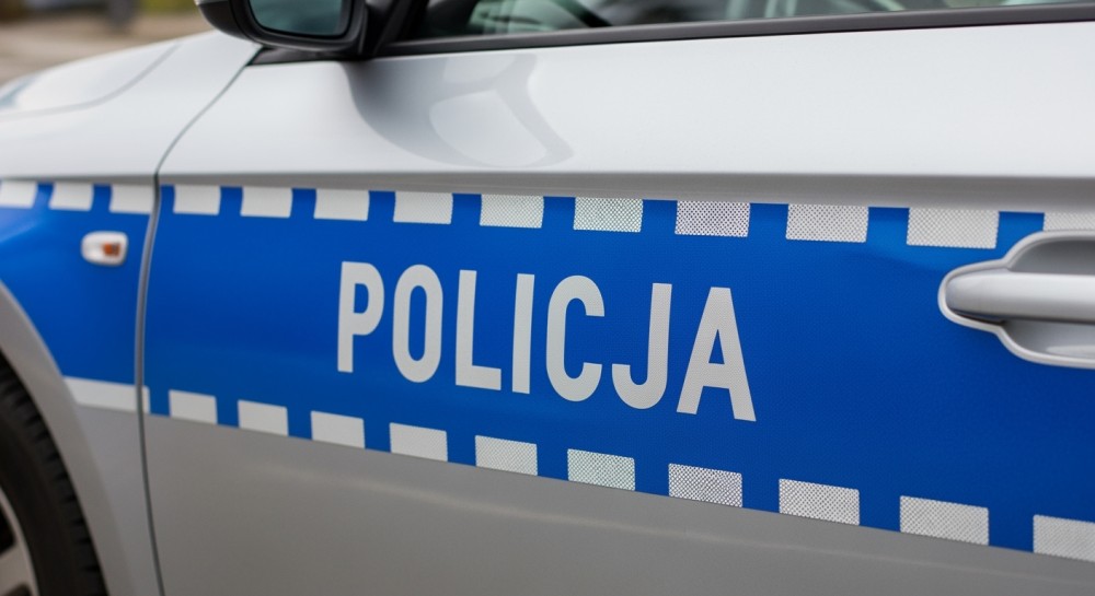 Ucieczka kierowcy Audi z zakazami zakończona pościgiem w Kaliszu Pomorskim